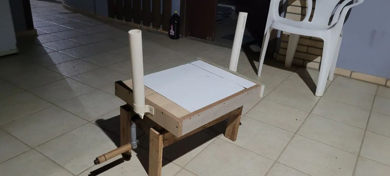 Móvel para barco/bote porta âncora 