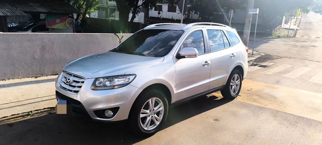 Hyundai Santa 2011