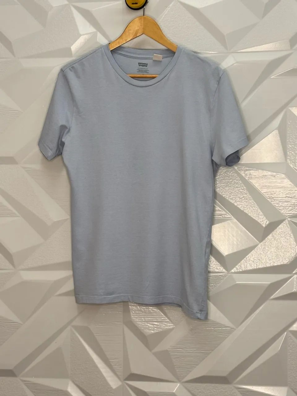 Camiseta Levis - Tam M 