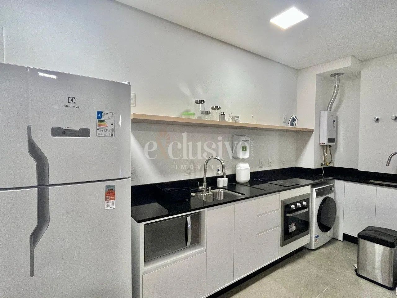 Studio mobiliado à venda em Coqueiros. - Foto 4