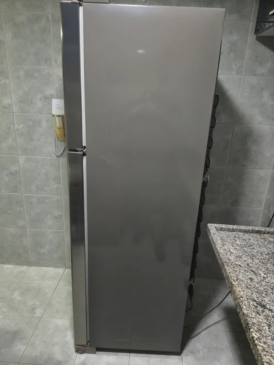 GELADEIRA ELETROLUX DUPLEX EM ESTADO DE NOVA - Foto 4