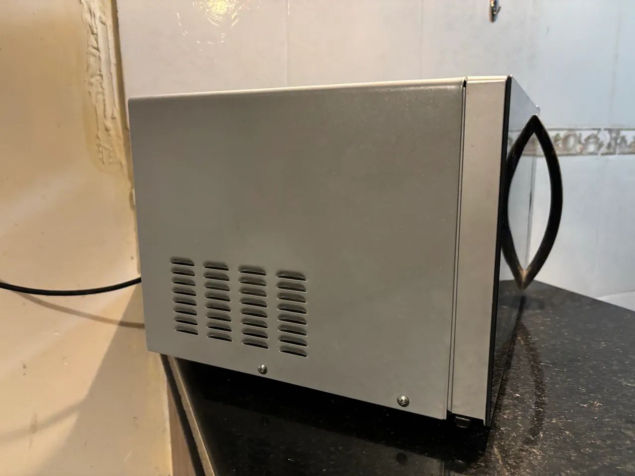 ? Micro-ondas Philco 28L - Ótimo Estado  - Foto 6