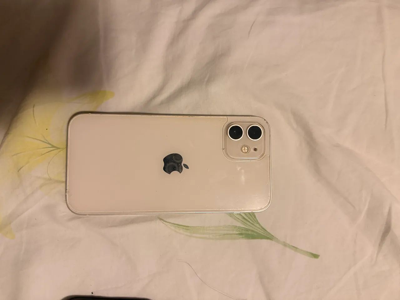 Apple iPhone 12 (128 GB) - Branco - Foto 4