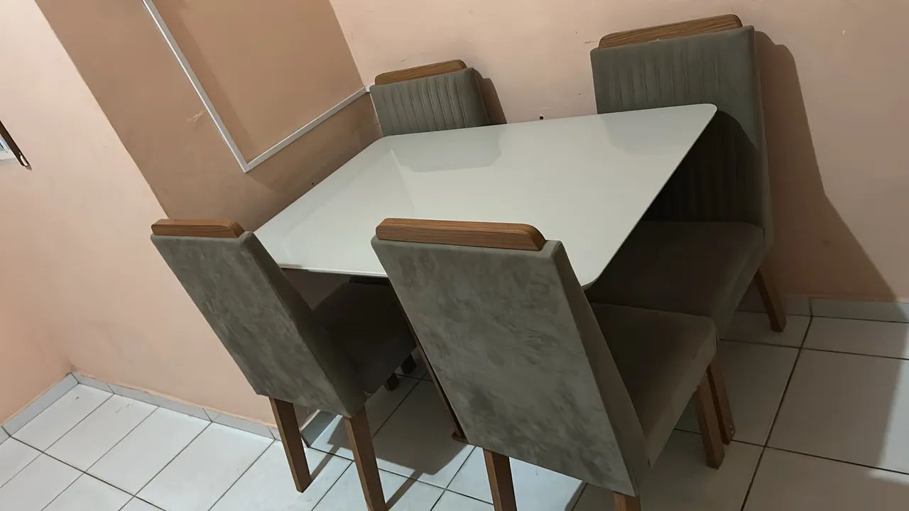 Mesa jantar 4 lugares