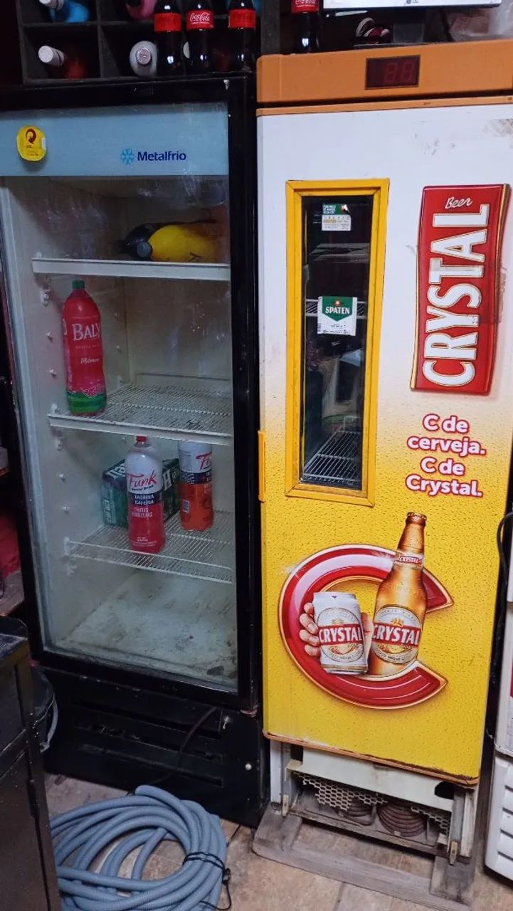 Vendo 2 cervejeira, 1 expositora e 1 freezer vertical 2 portas  - Foto 3