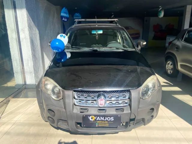 Fiat Strada Adventure1.8/ 1.8 Locker Flex CD 2012 - Foto 2