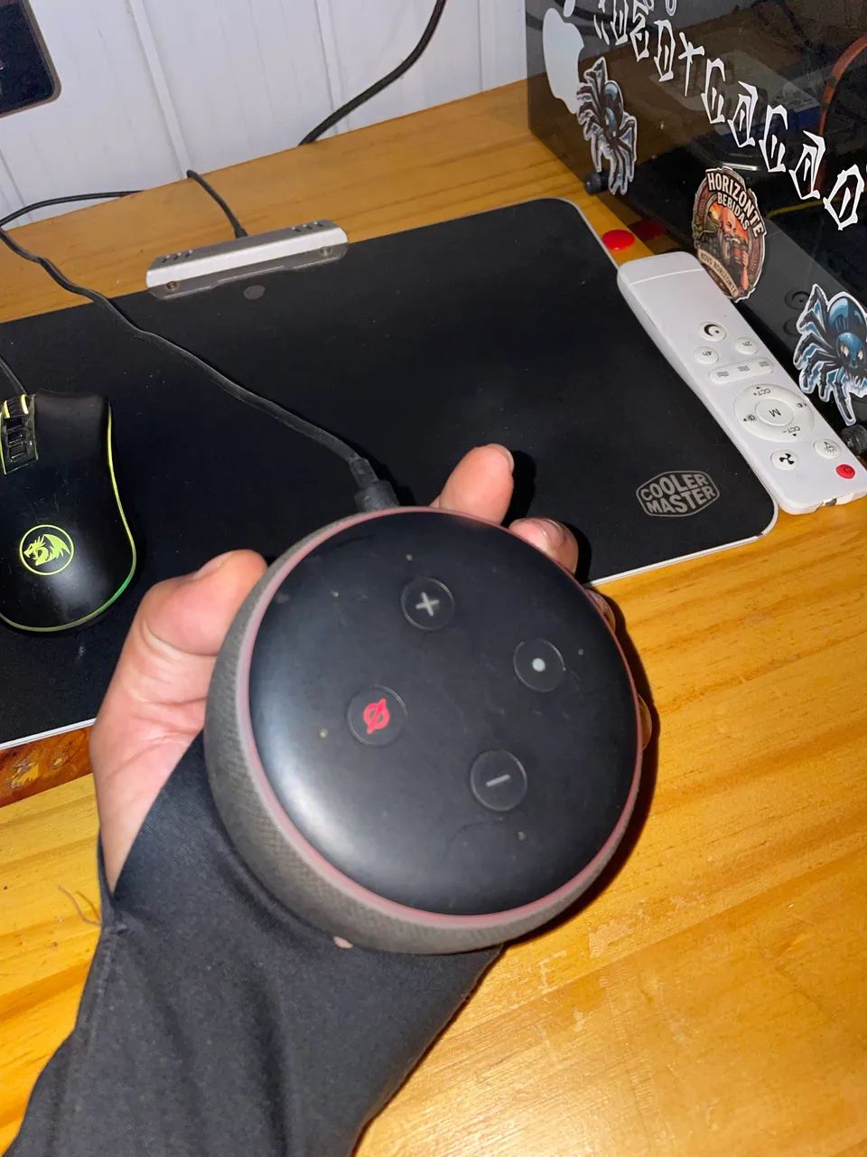 Alto-falante inteligente Amazon Echo Dot de 3ª, cor preta - Foto 2