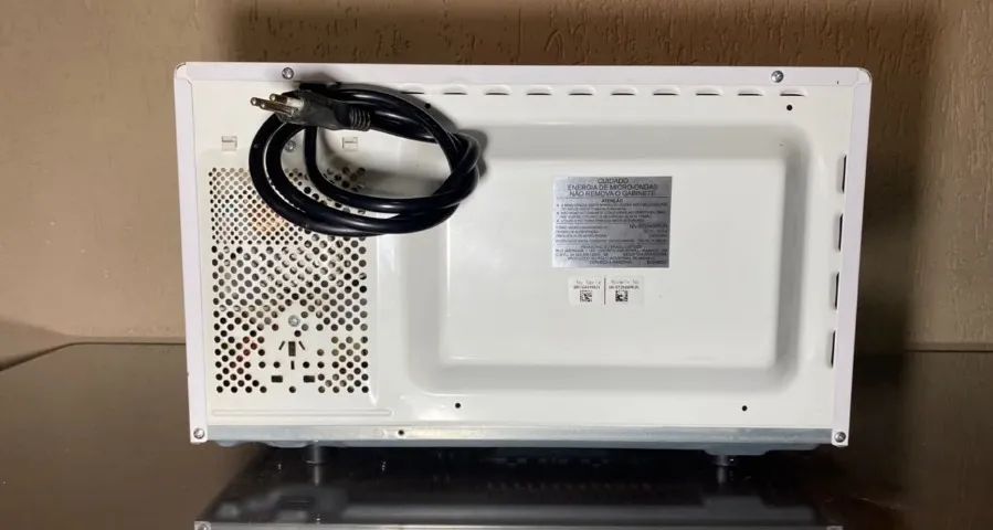 Microondas PANASONIC 21Litros - 127v - Foto 5