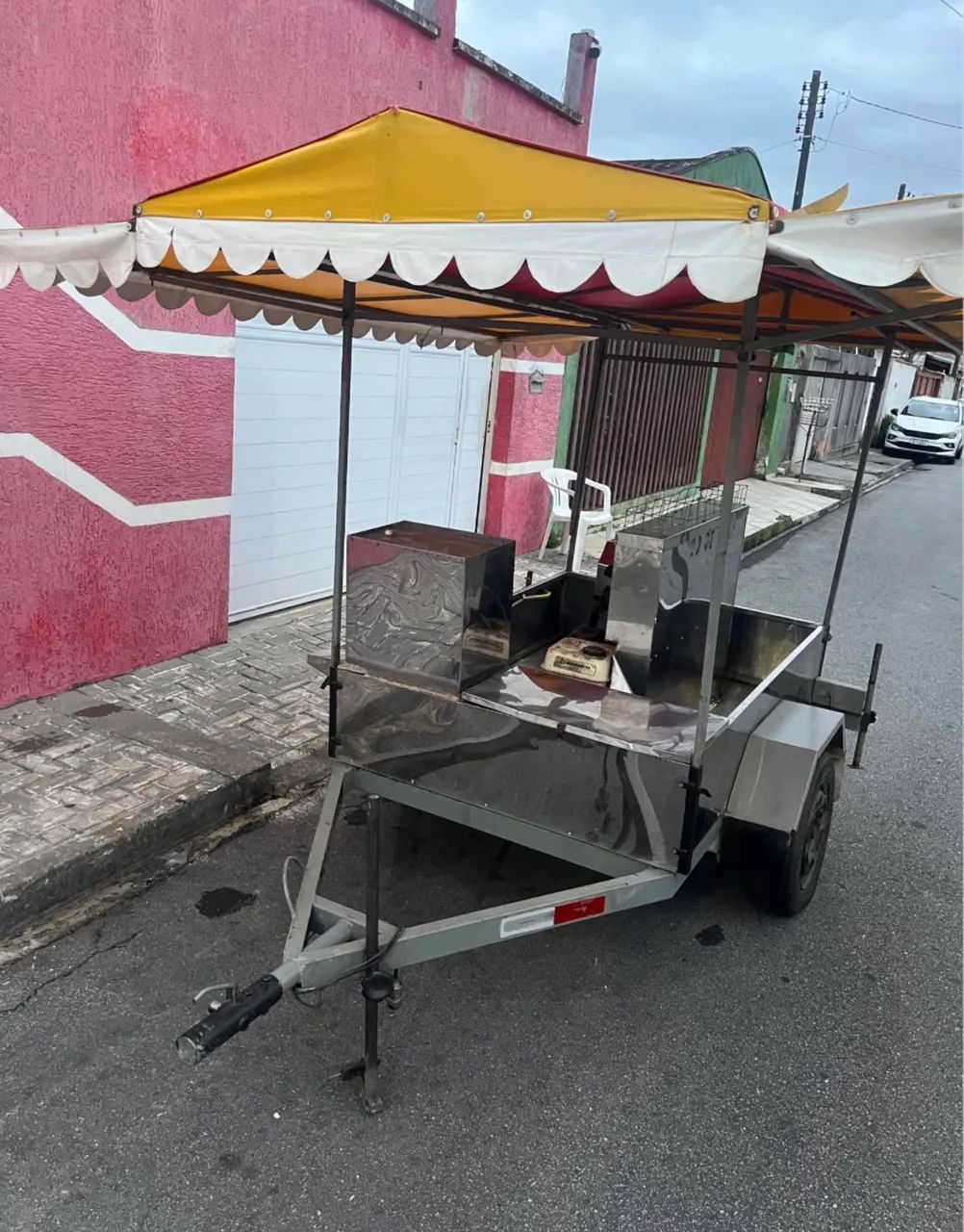 Carretinha de caldo de cana 
