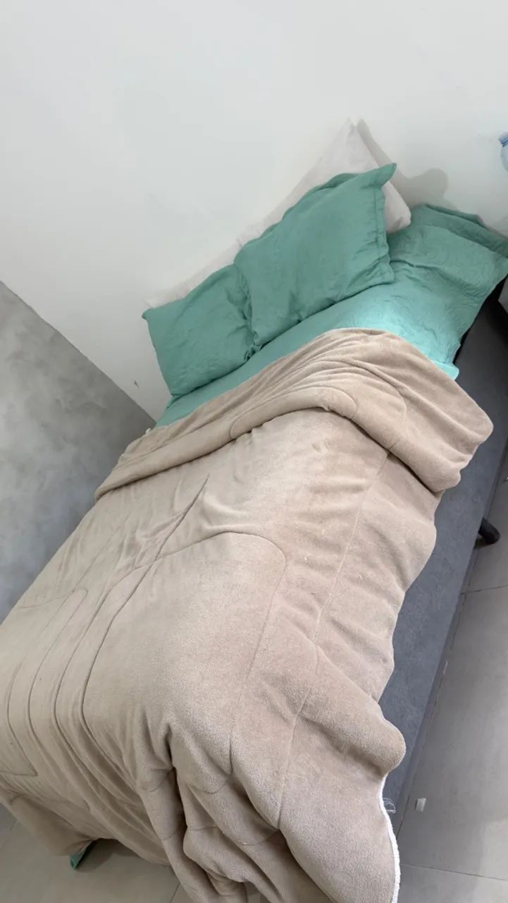 Cama de casal Sealy