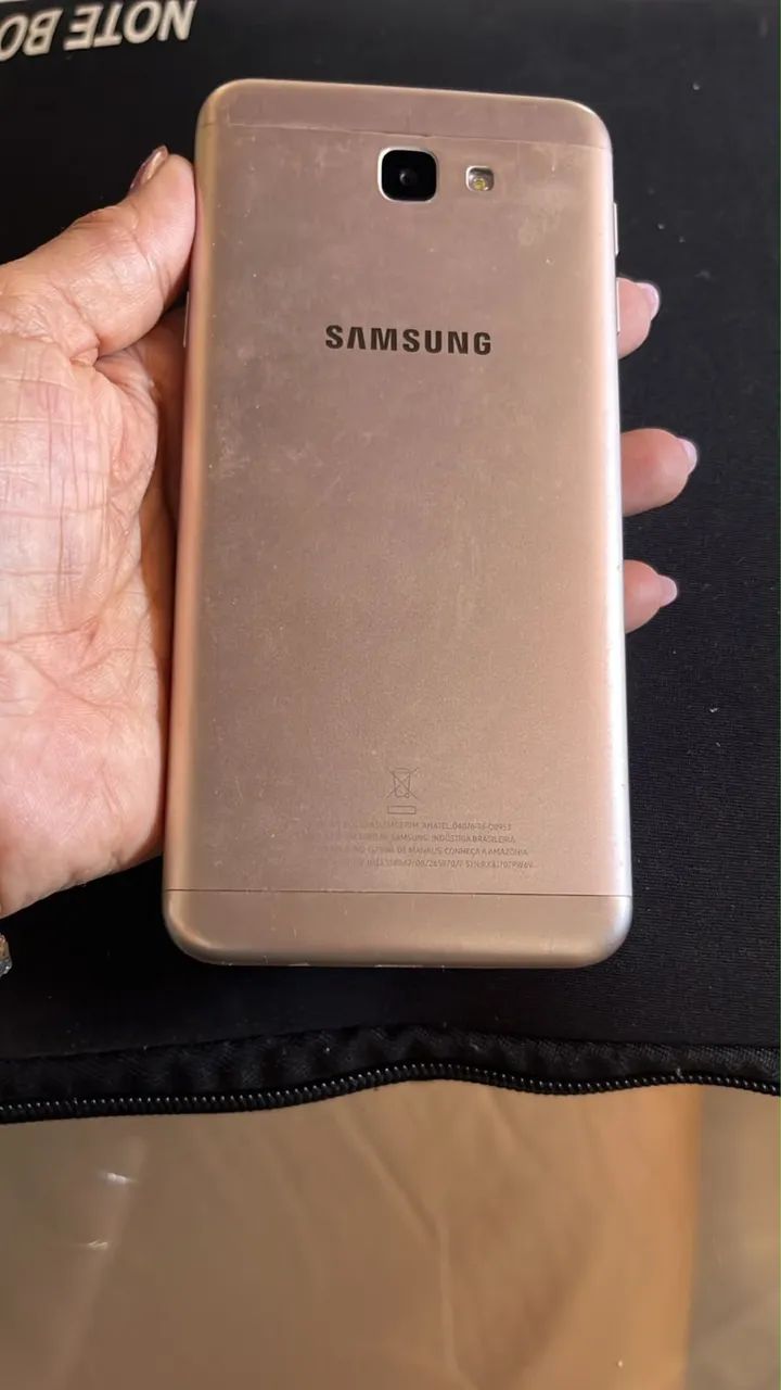Celular J5 - Foto 2