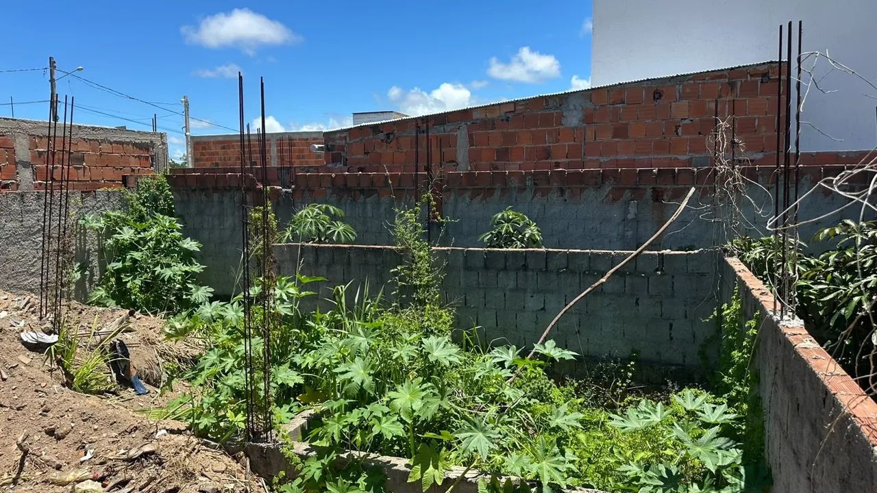 Uma construção de uma casa  - Foto 4