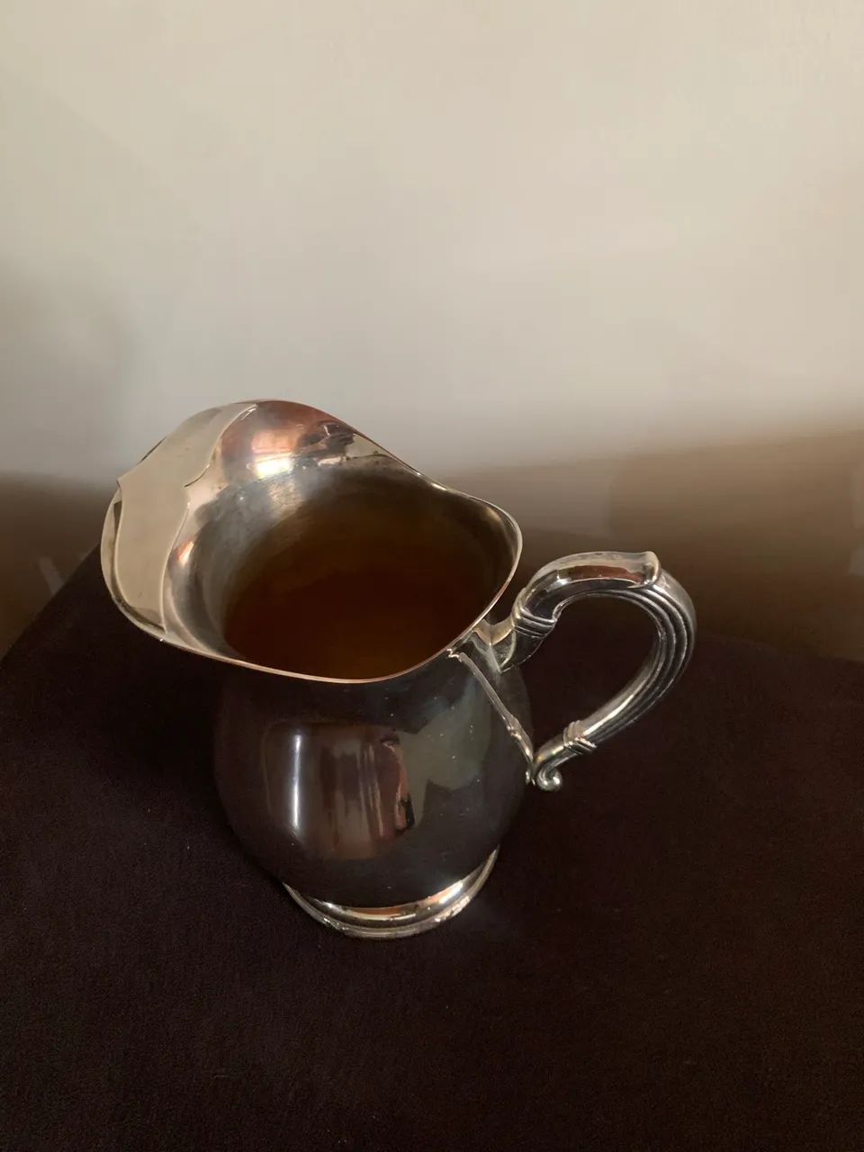 Jarra prata da marca Soppil