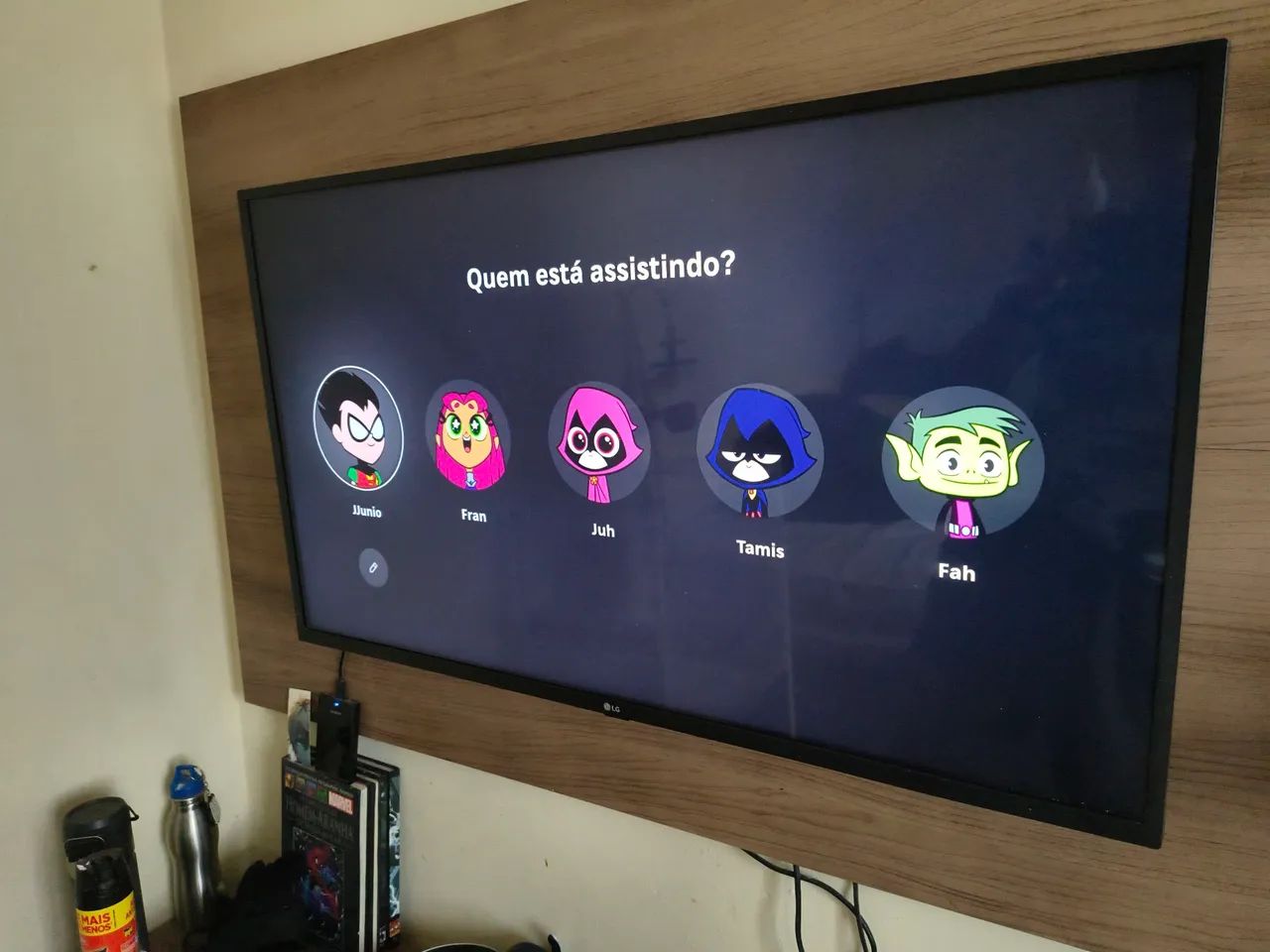 Smart TV LG LED 4K de 43 polegadas (Modelo: 43UN7300PSC)