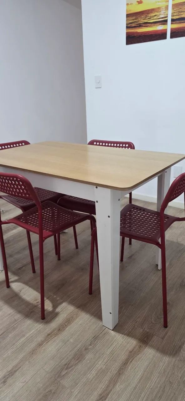 Mesa com 4 cadeiras  - Foto 3
