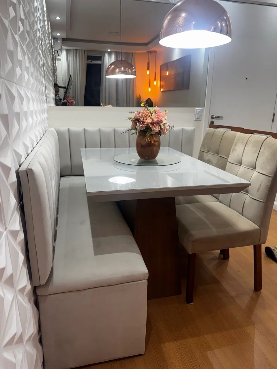 Mesa de jantar com duas cadeiras - Foto 4