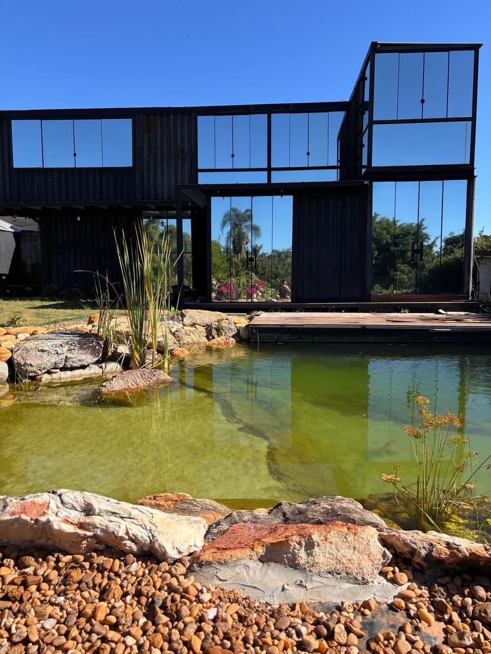 Casa Container com lago artificial em condomínio  - Foto 3