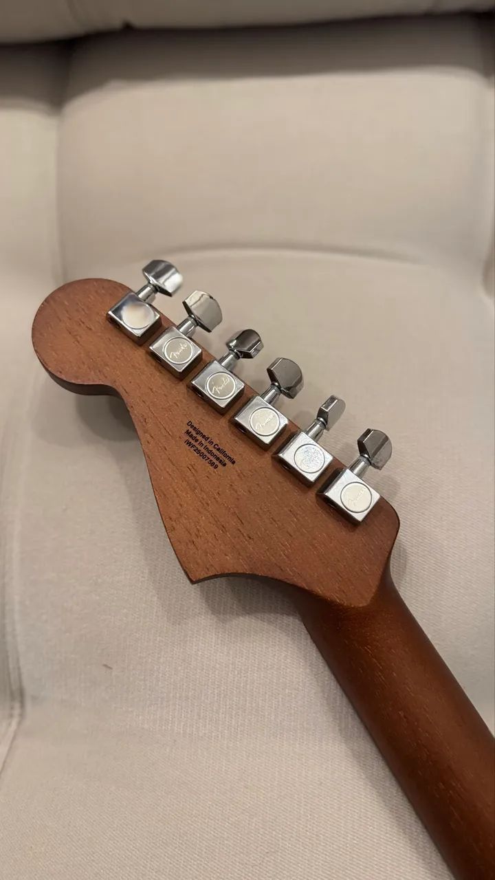 Fender Acoustasonic Jazzmaster - Foto 5