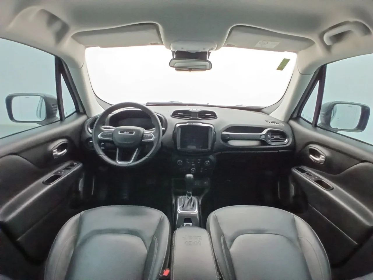 Jeep Renegade Long. T270 1.3 TB 4x2 Flex Aut., foto 13 de 13