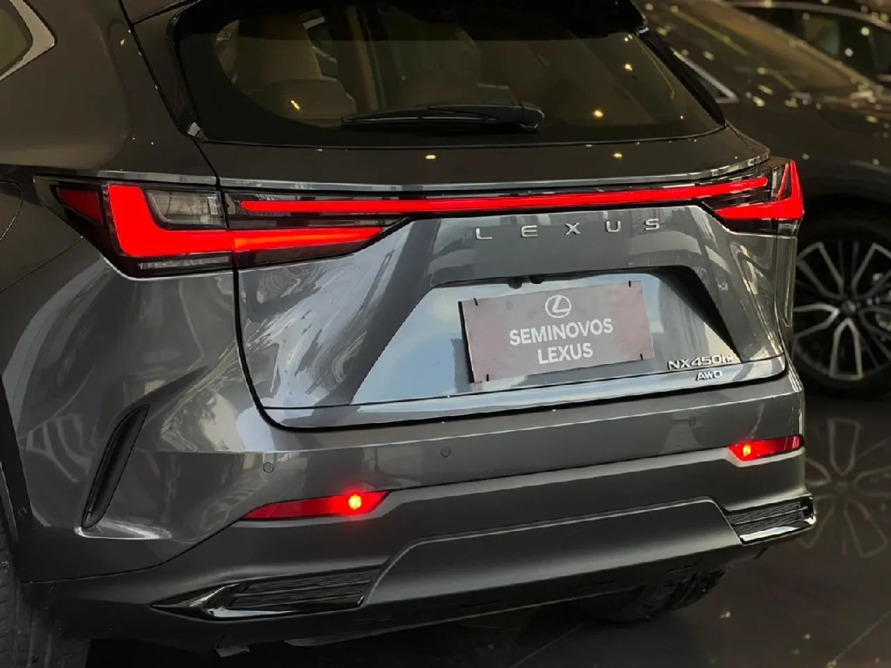 Lexus NX-450h+ AWD 2.5 16V Aut. (Híbrido), foto 5 de 17