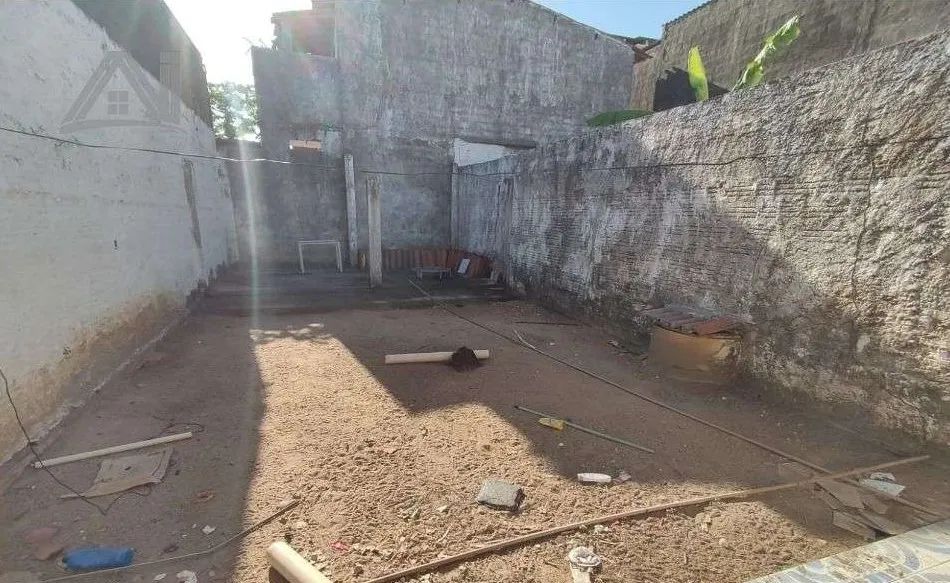 Casa para venda possui 138 metros quadrados com 2 quartos em Parque Genibaú - Fortaleza -  - Foto 5