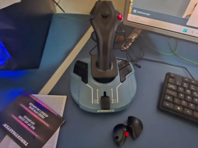 Sidestick Thrustmaster Airbus edition - Foto 2