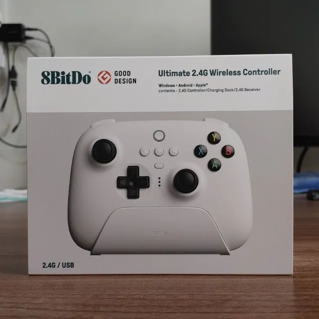 Controle 8BitDo Ultimate 2.4G Wireless - 81HA para PC e Smartphones, Windows e Android 