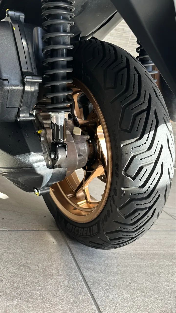 Xmax 23/24 - Foto 3
