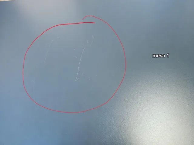 Mesa 1 (reunião): medidas 2,50x1,20m - Foto 2