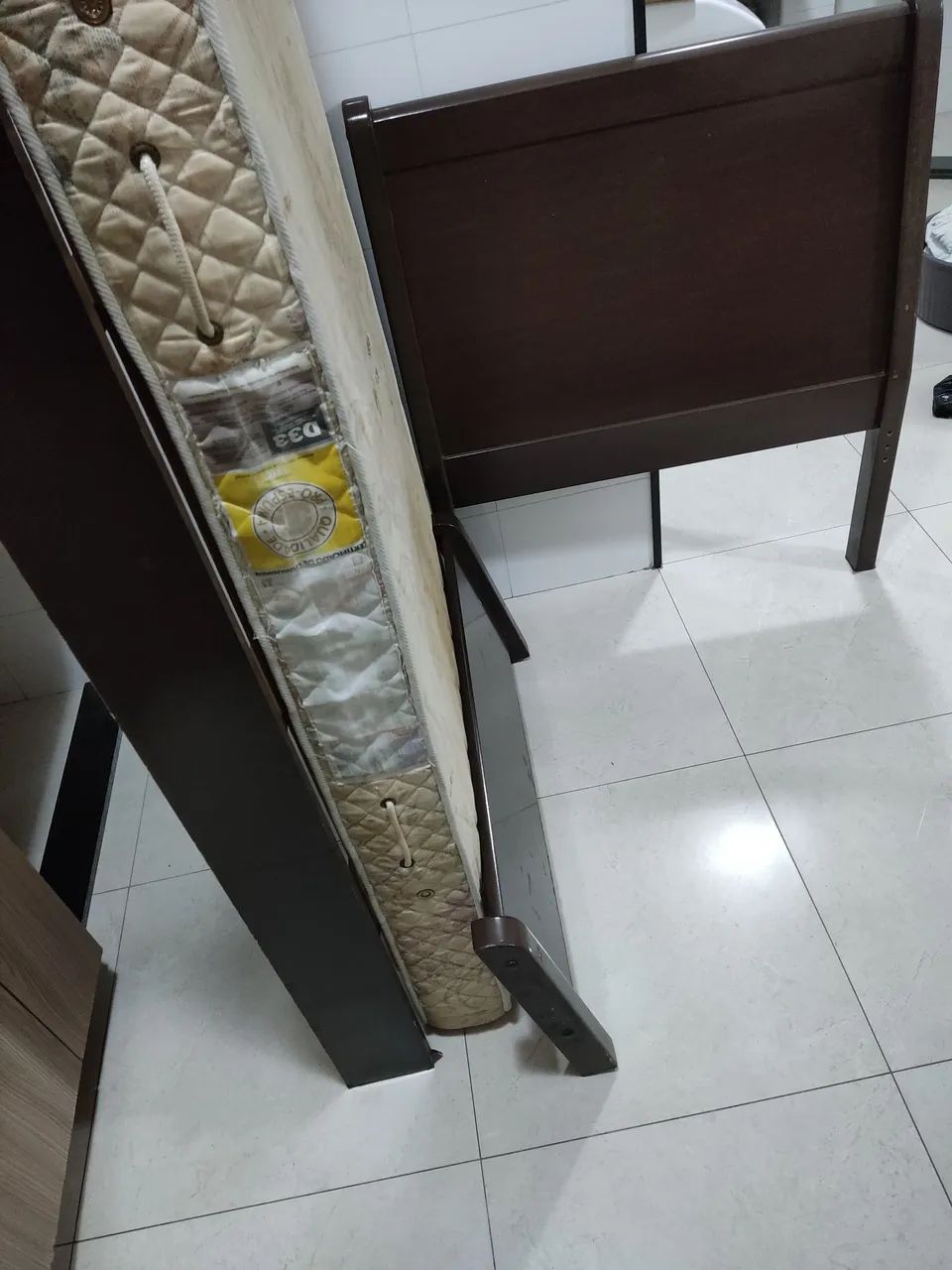 Cama de solteiro + colchão - Foto 2