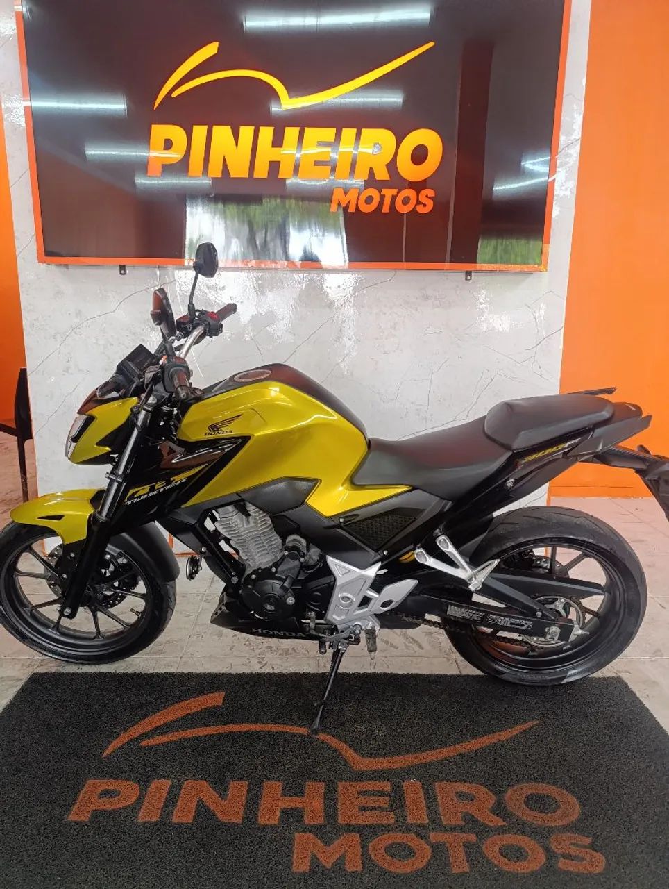 Cb Twister 300f ABS 2024 oferta 