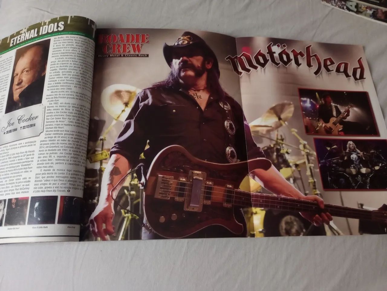 Revista Roadie Crew AC/DC, com poster  - Foto 5
