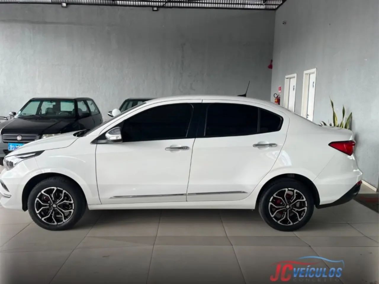 Fiat Cronos Drive 1.3 8V Flex 2022 - Foto 4