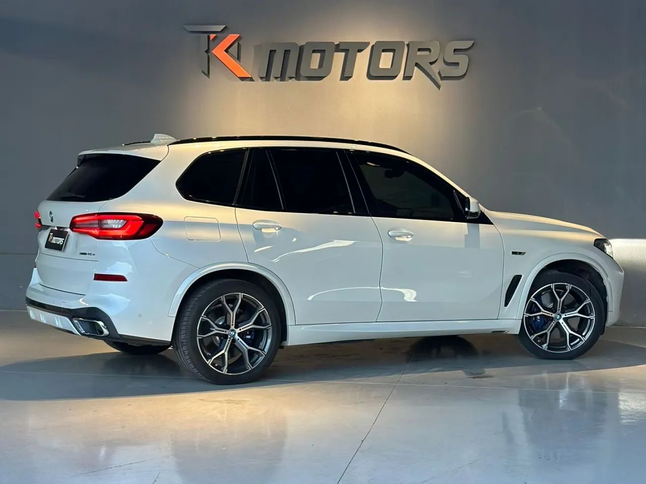 BMW X5 3.0 4X4 2022 - Foto 4