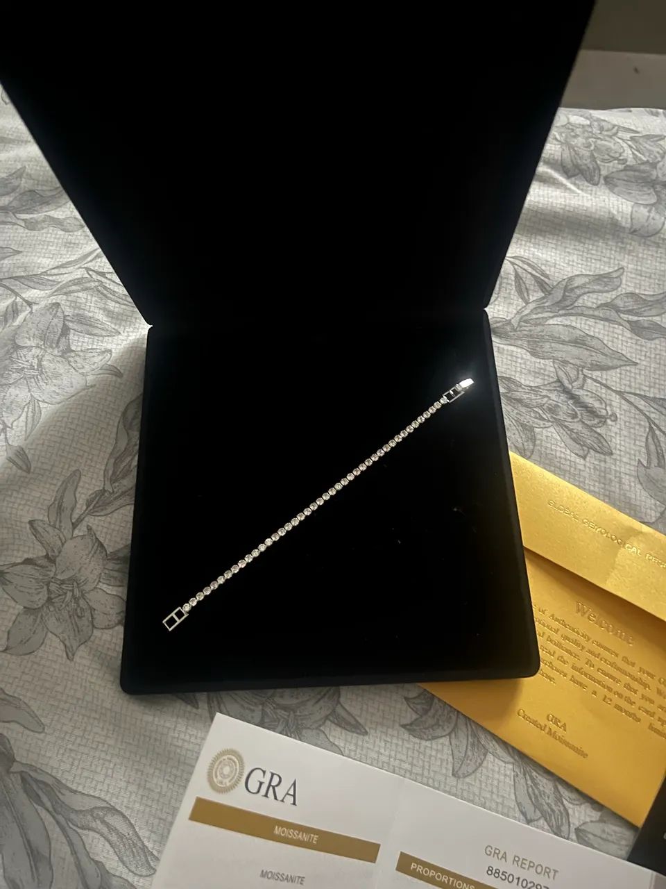 Riviera pulseira de Moissanite