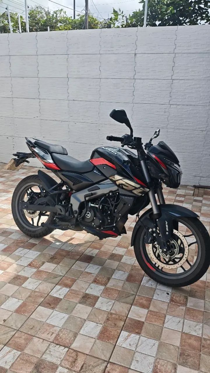 Bajaj Dominar 160 2026