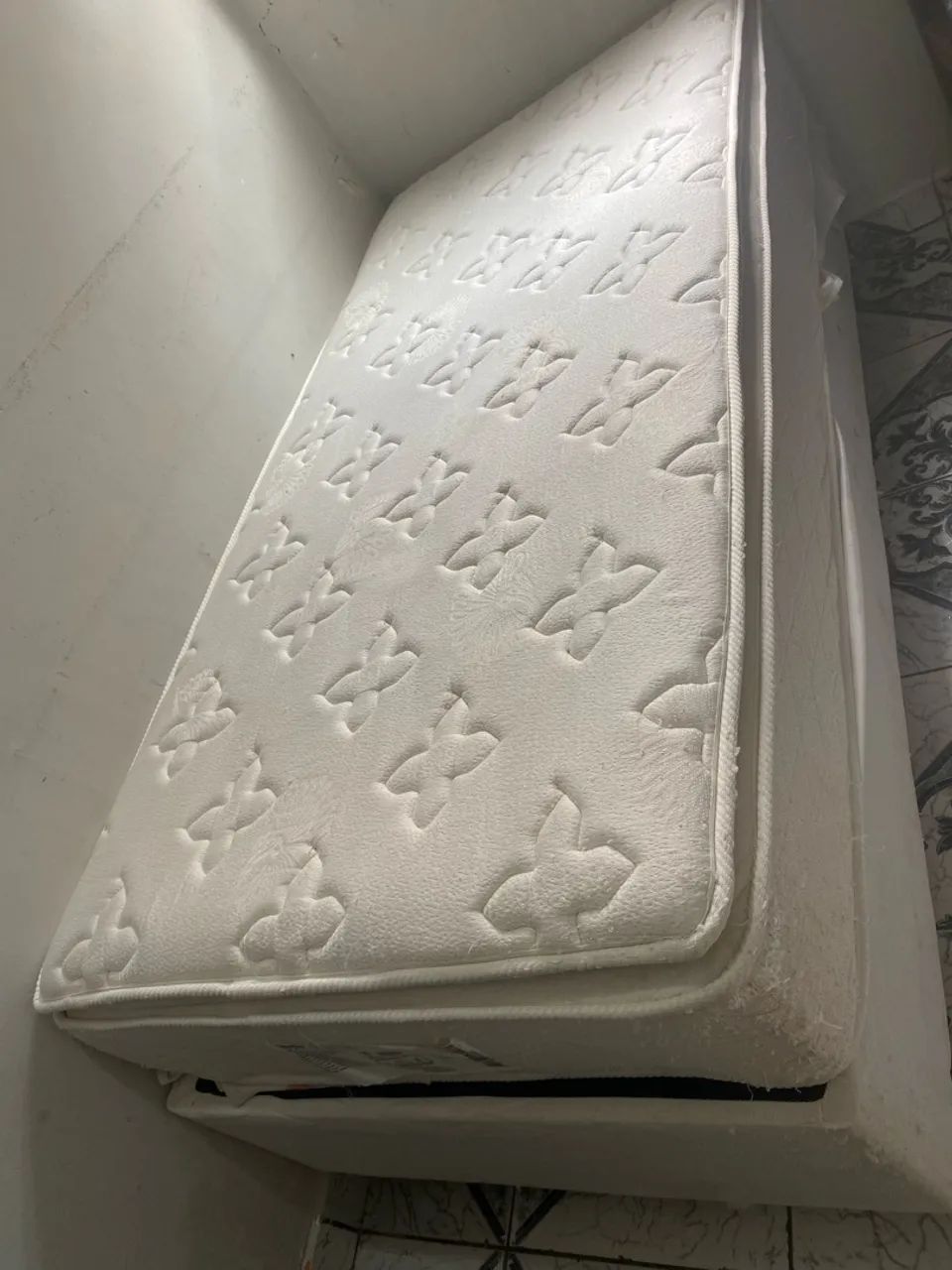 Vende-se cama de solteiro  - Foto 2
