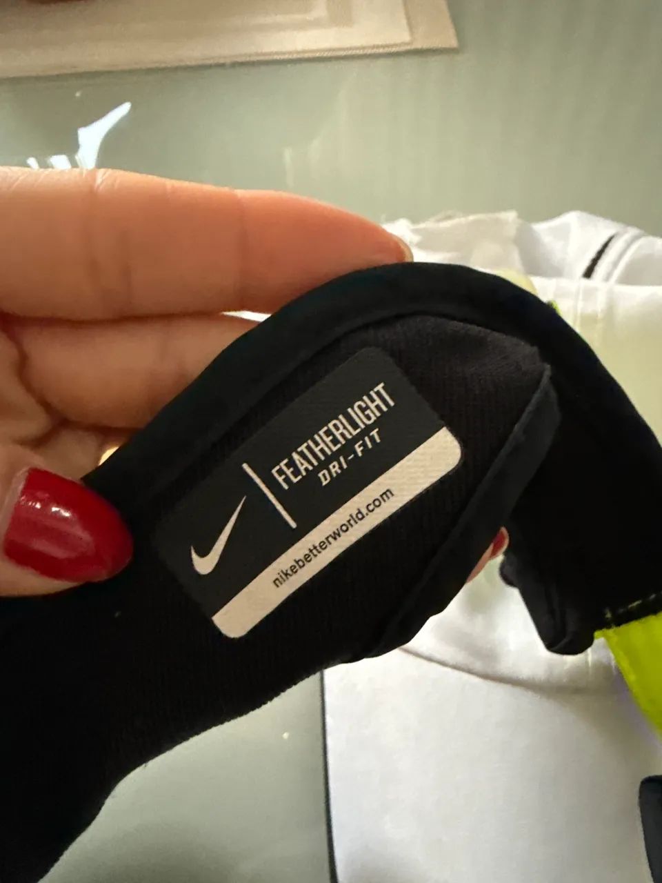 Bonés e viseira Nike - Foto 2
