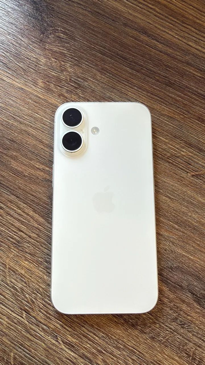 iPhone 16 128gb branco  - Foto 2