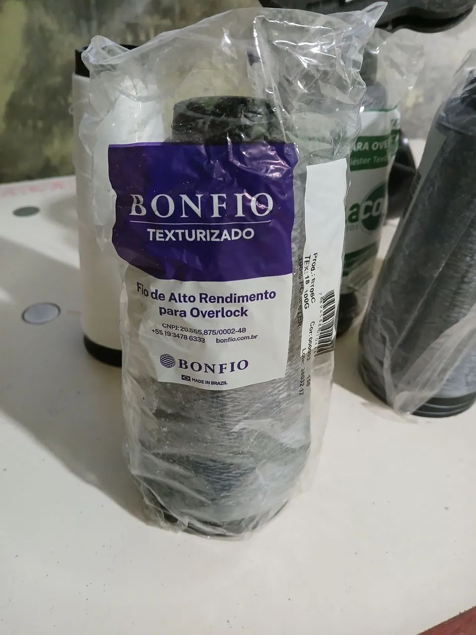 Vendo linhas e fios de máquinas de costura - Foto 3