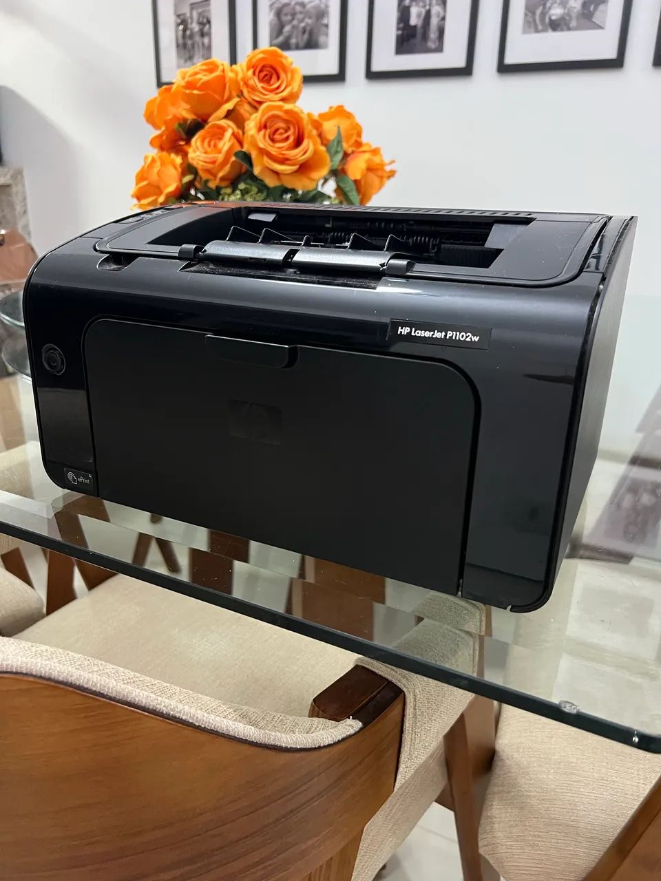 Impressora HP LaserJet P1102w Monocromática (110V) com Wi-Fi - Foto 2