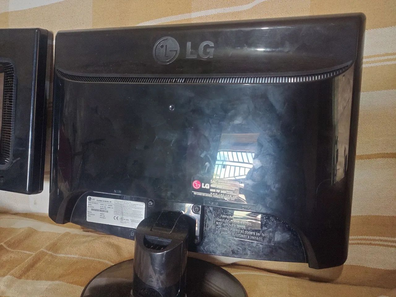 Monitor 19" LG - Foto 2
