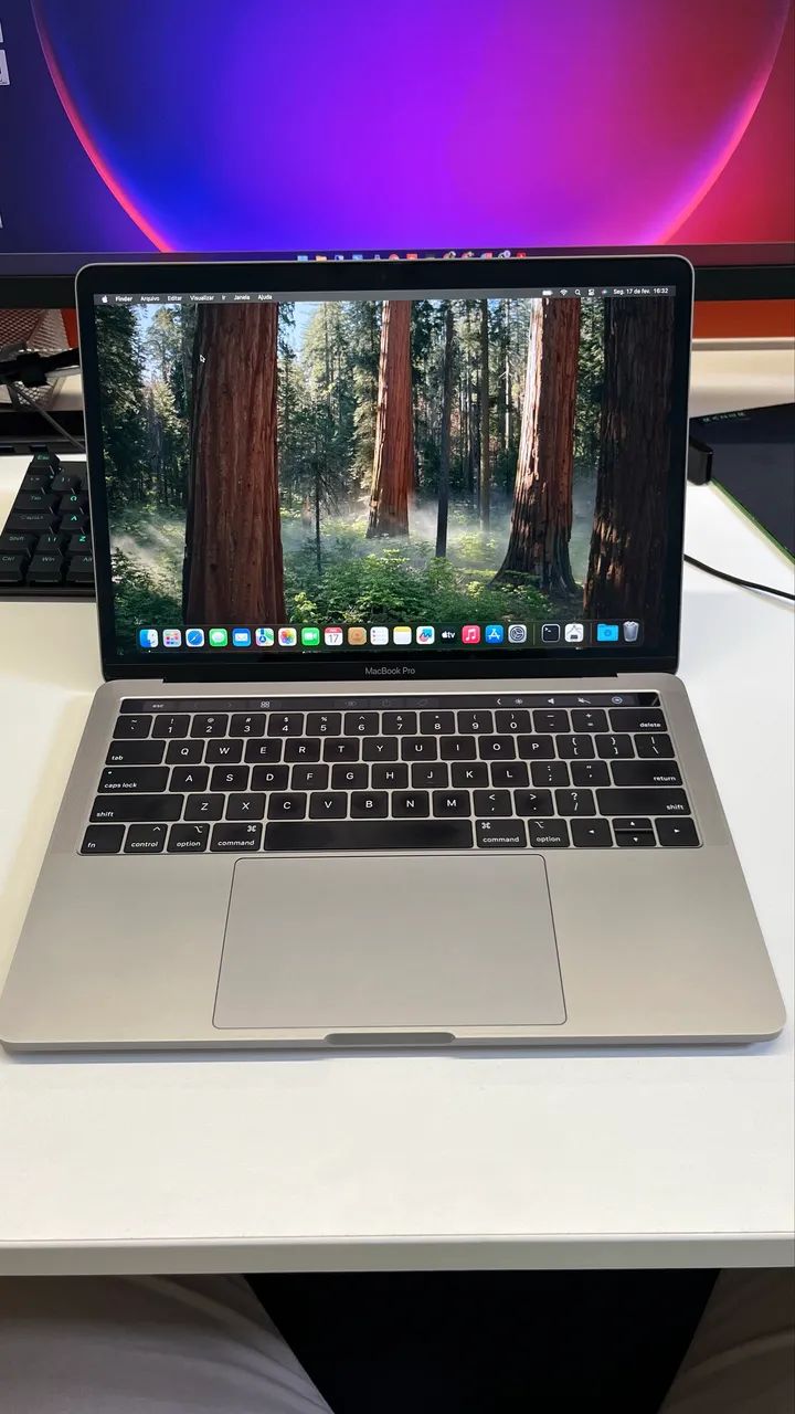 MacBook 2017