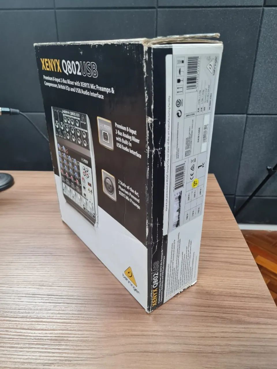 Mesa de som Behringer XENYX Q802USB Premium 8-Input 2-Bus - Foto 4