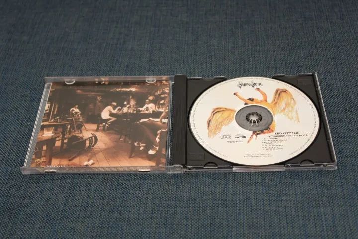 CD Led Zeppelin In Through the Out Doo - Foto 4