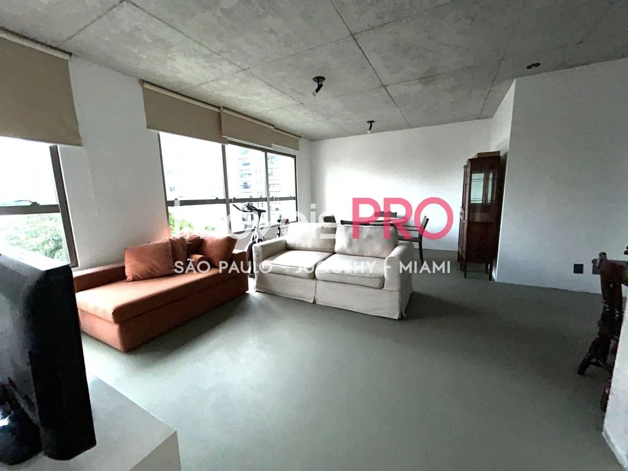 Apartamento moderno com 1 vaga de garagem e lazer completo.