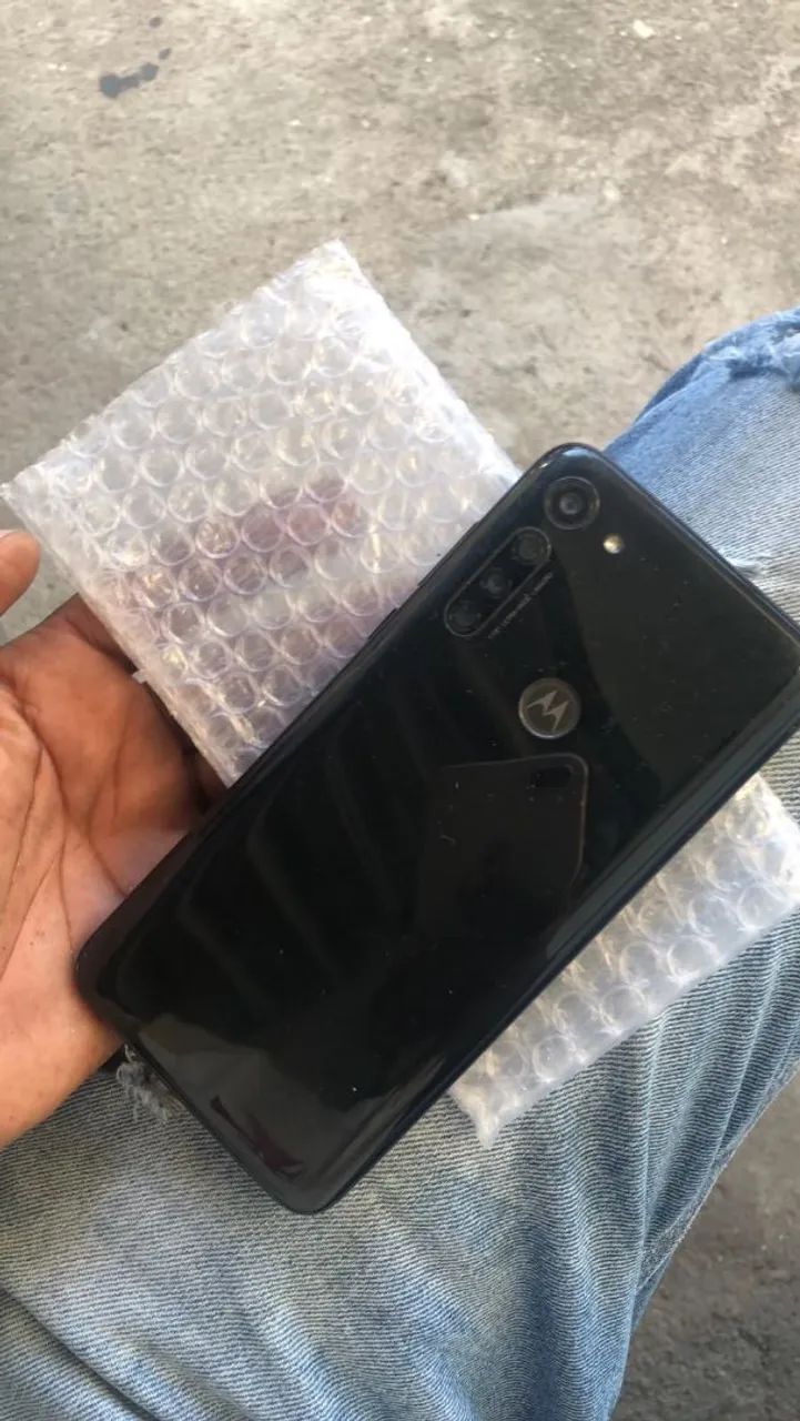 Moto G8 power 