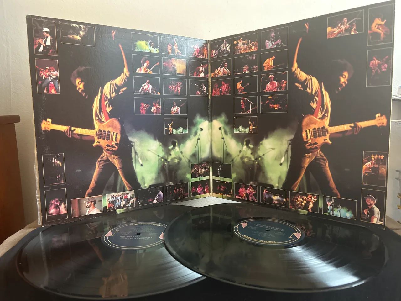 LP Stanley Clarke - I Wanna Play For You (Importado) - Foto 3