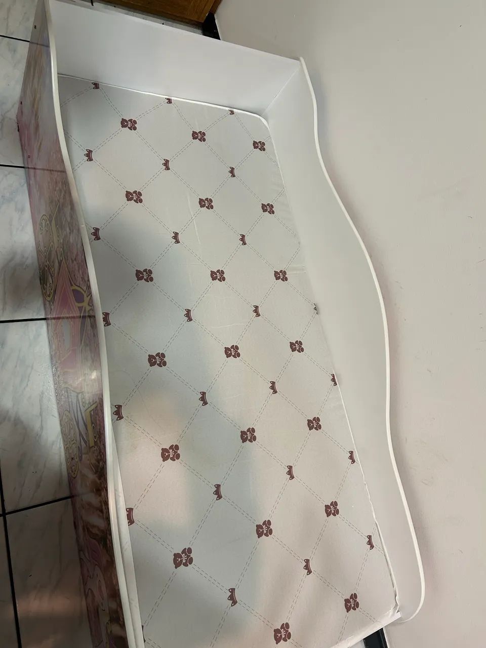 Mini cama infantil com colchão 