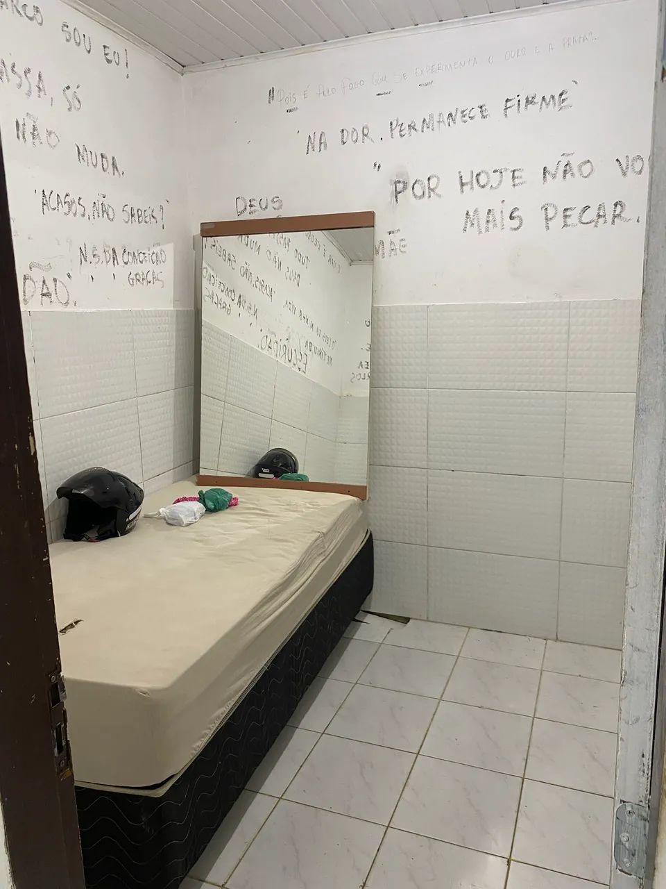 Vendo casa no bairro Industrial  - Foto 4